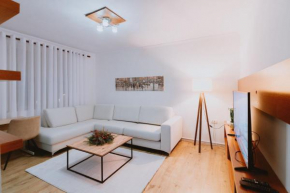 Cozy Center House